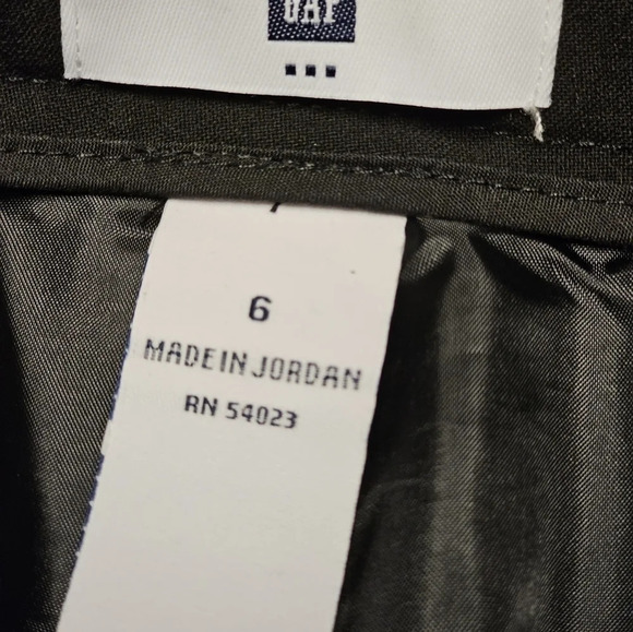GAP Classic Black Skirt Sz 6 - Picture 4 of 8